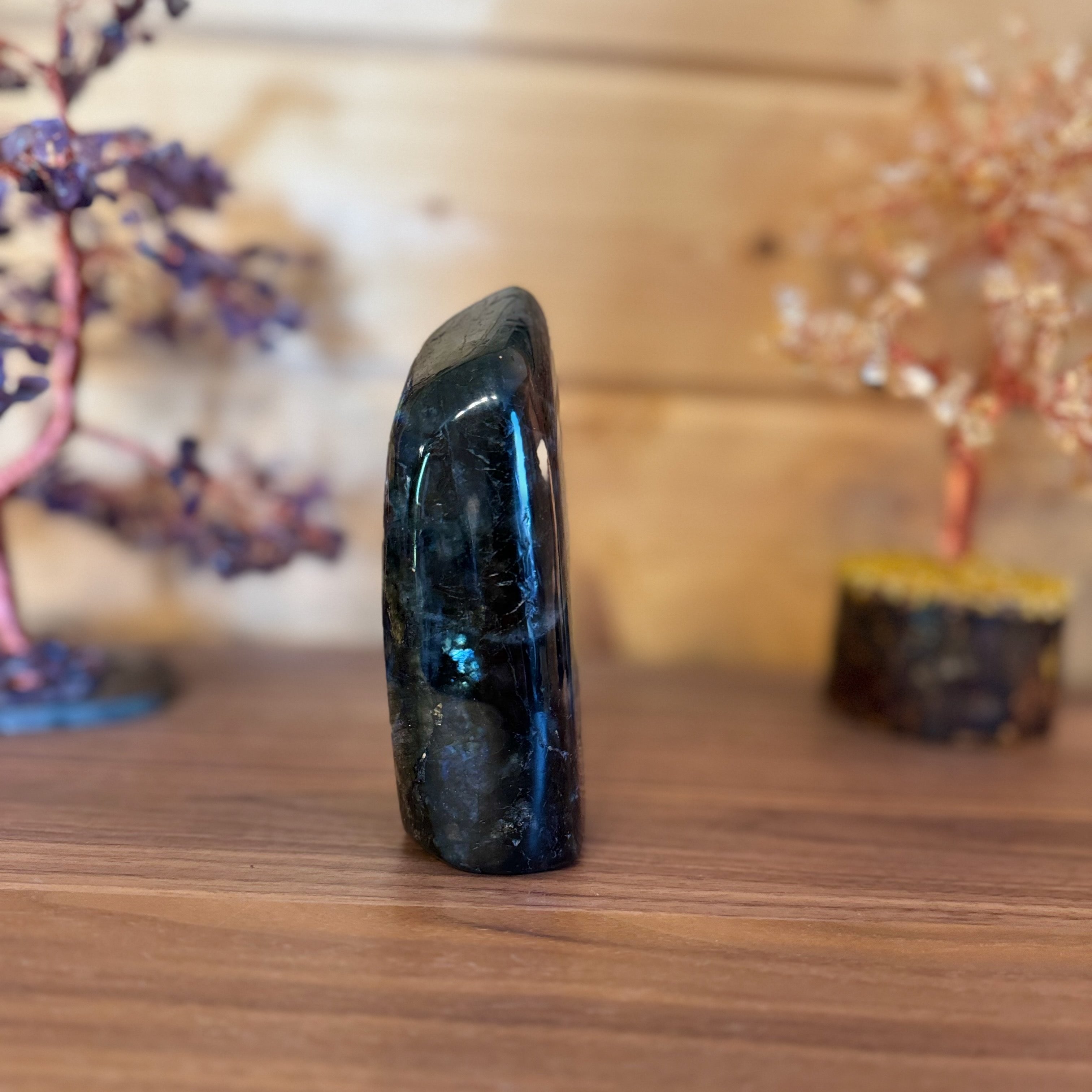 Labradorite bleue complètement polie n°1