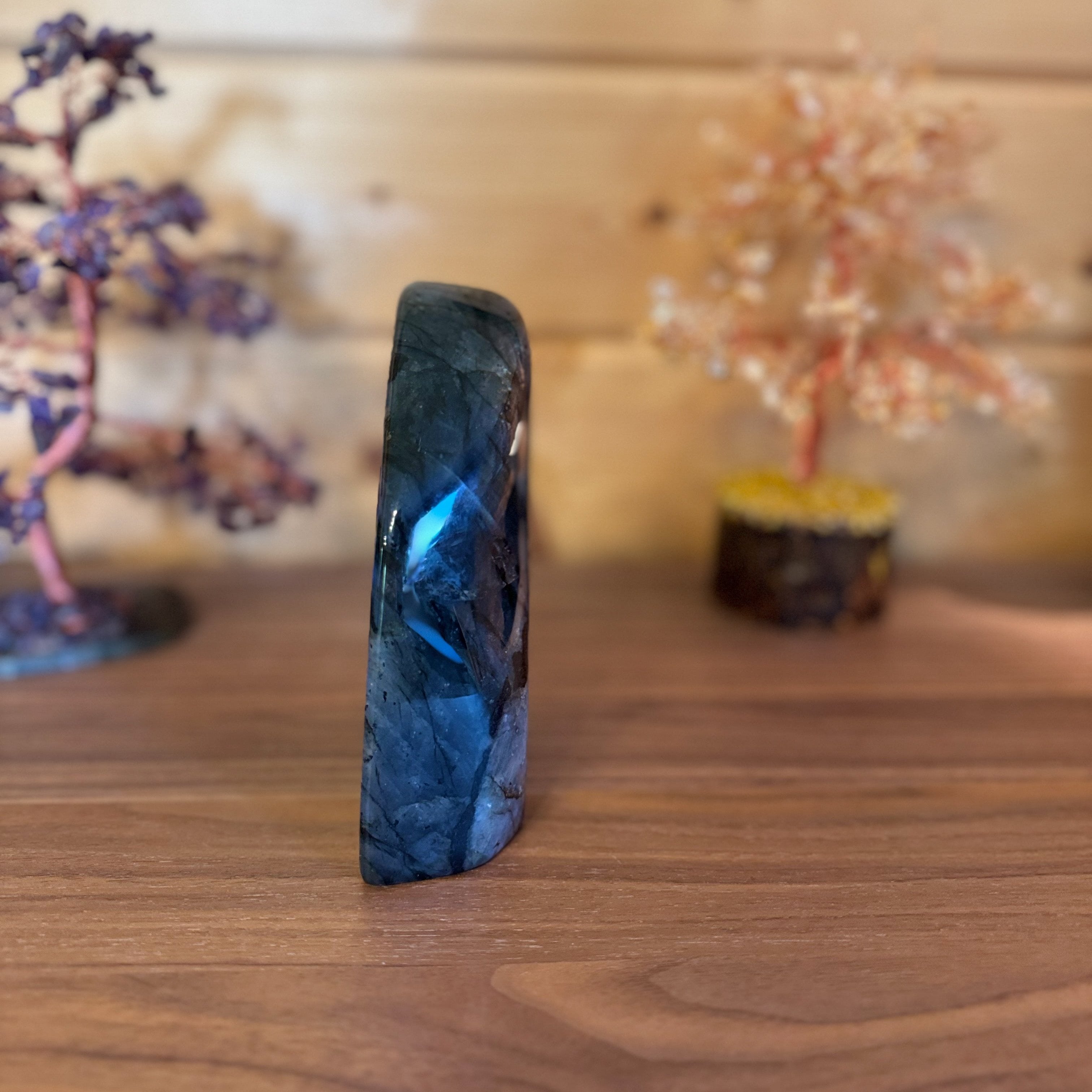 Labradorite bleue complètement polie n°2