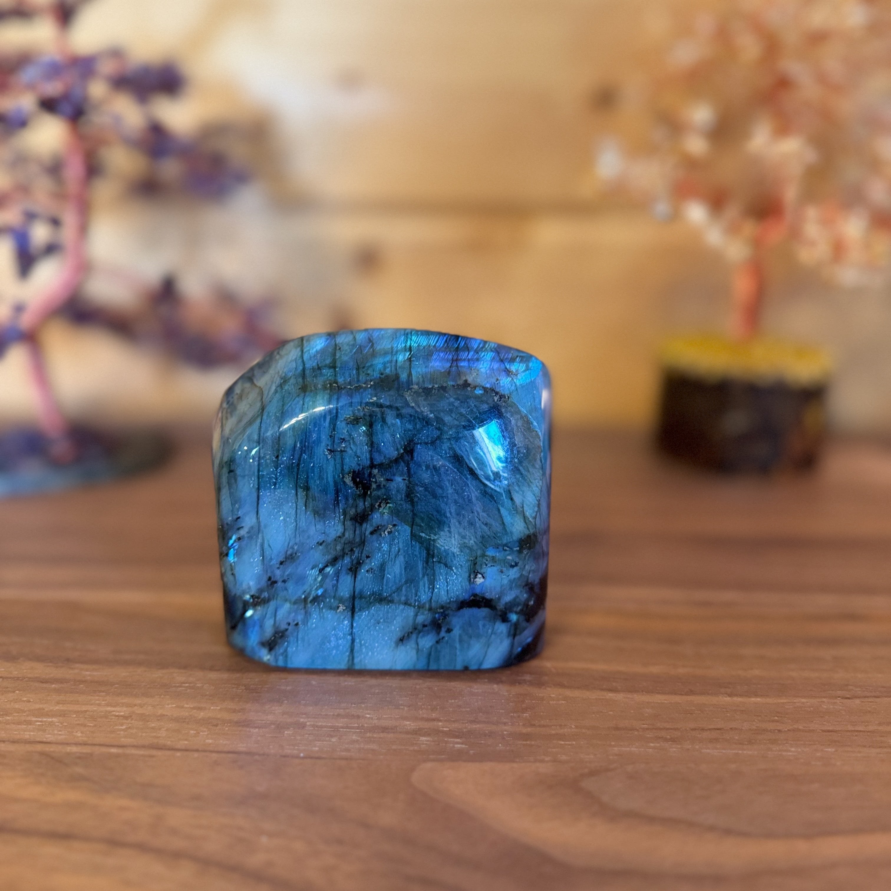 Labradorite bleue complètement polie n°6