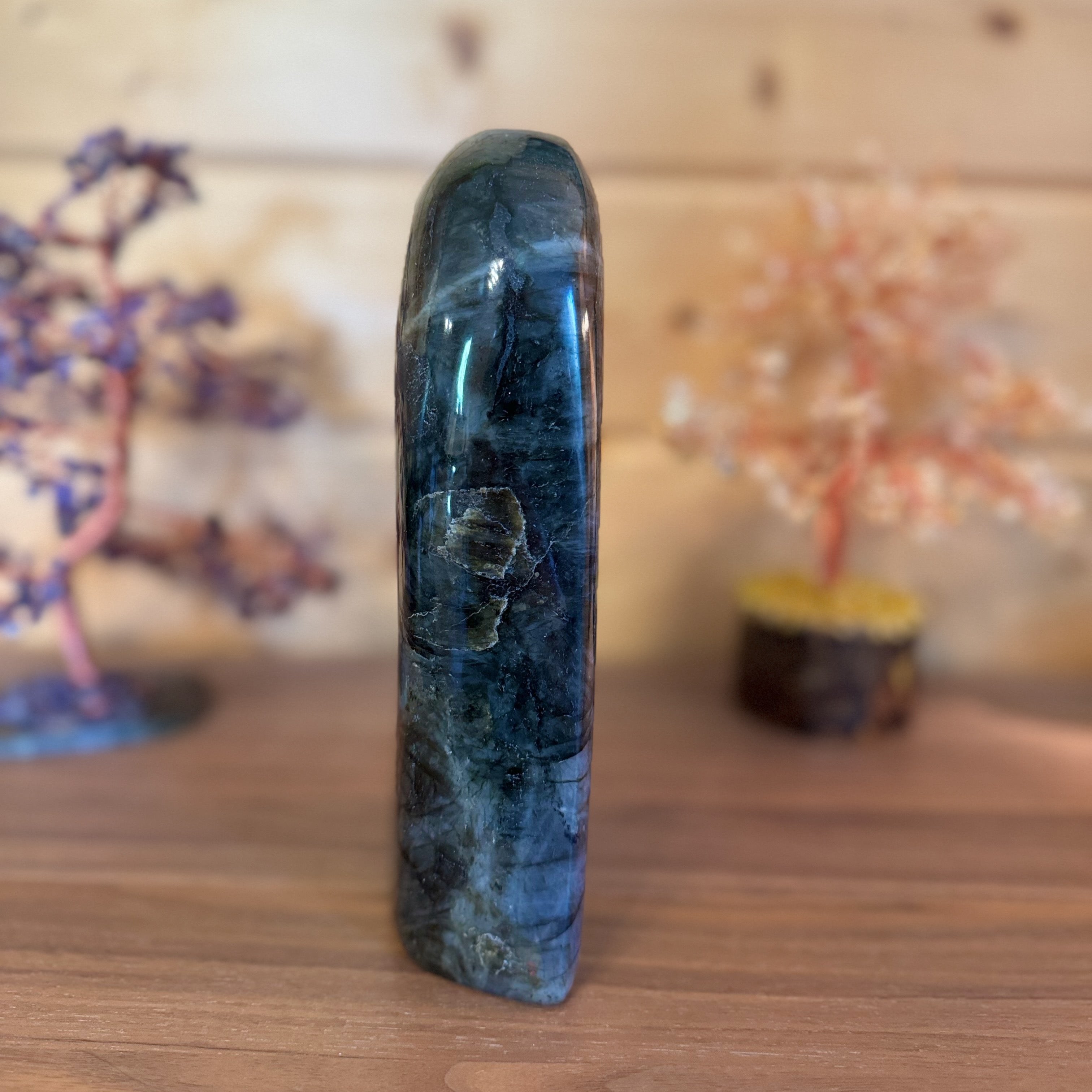 Labradorite bleue complètement polie n°8