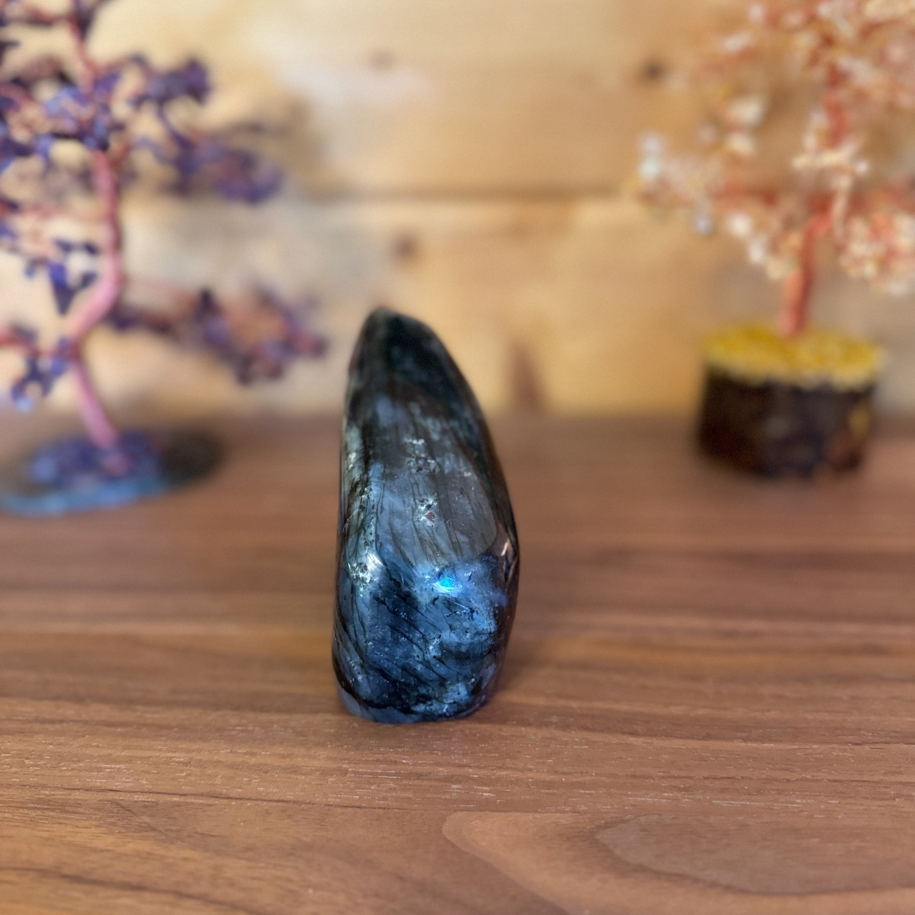 Labradorite bleue complètement polie n°11