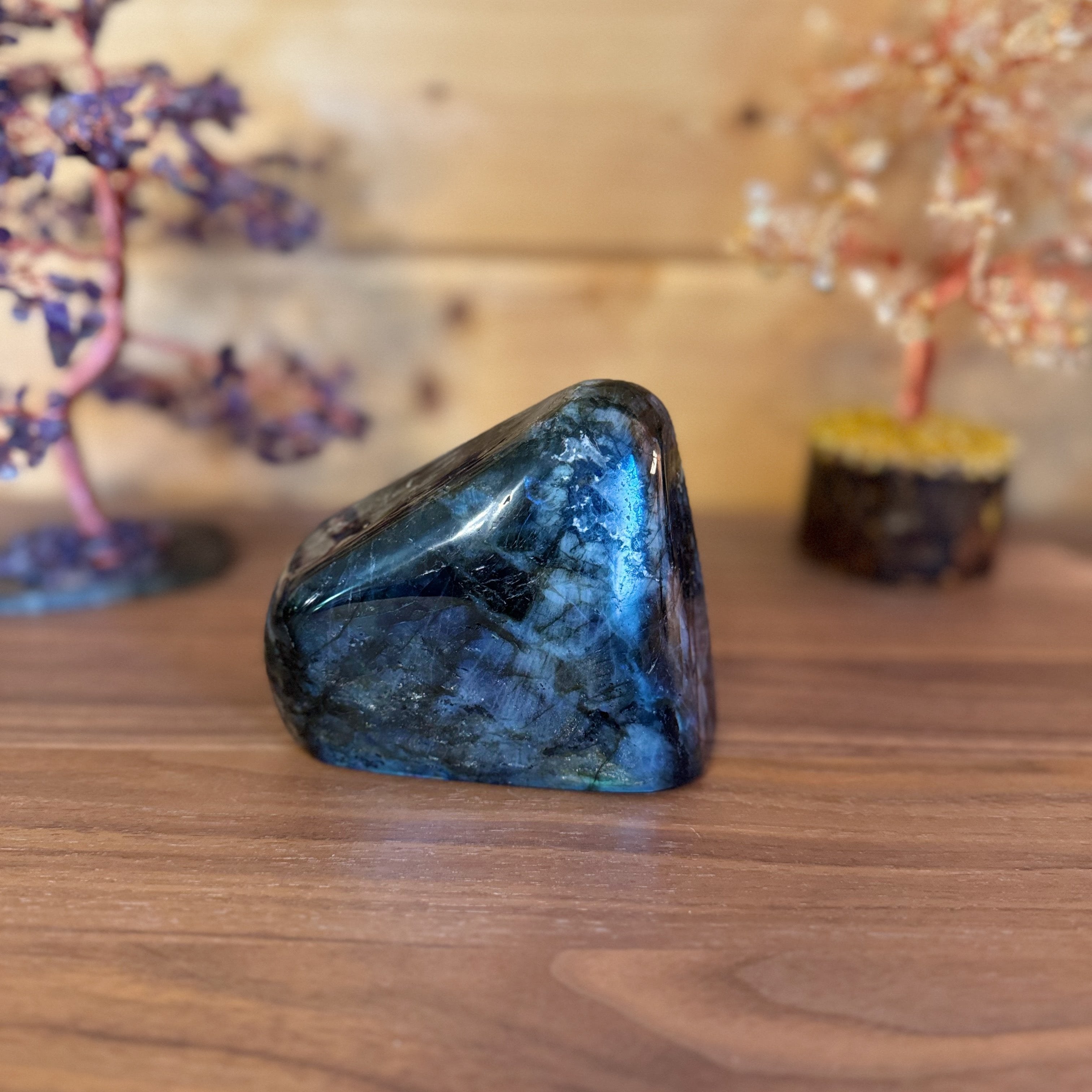 Labradorite bleue complètement polie n°11