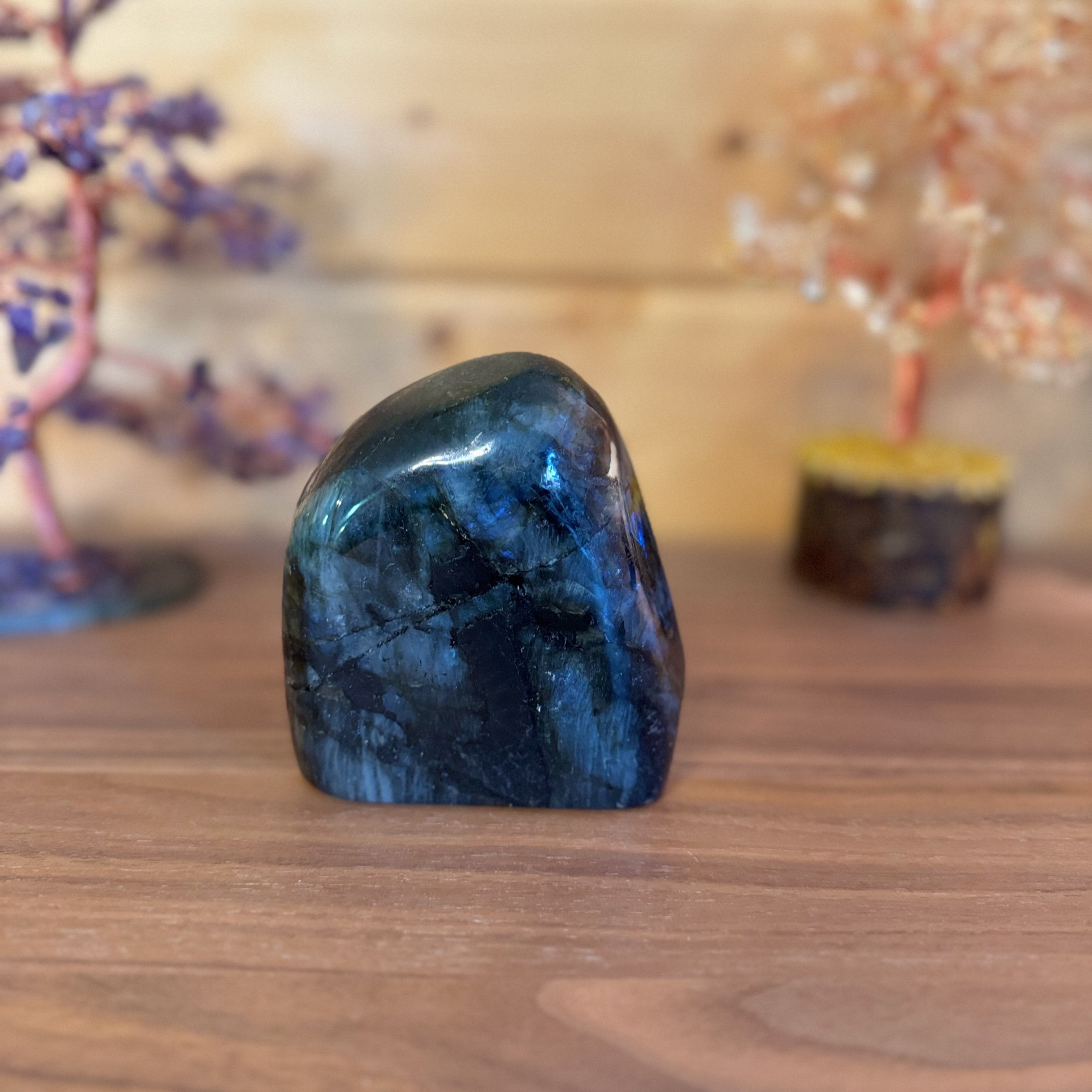 Labradorite bleue complètement polie n°12