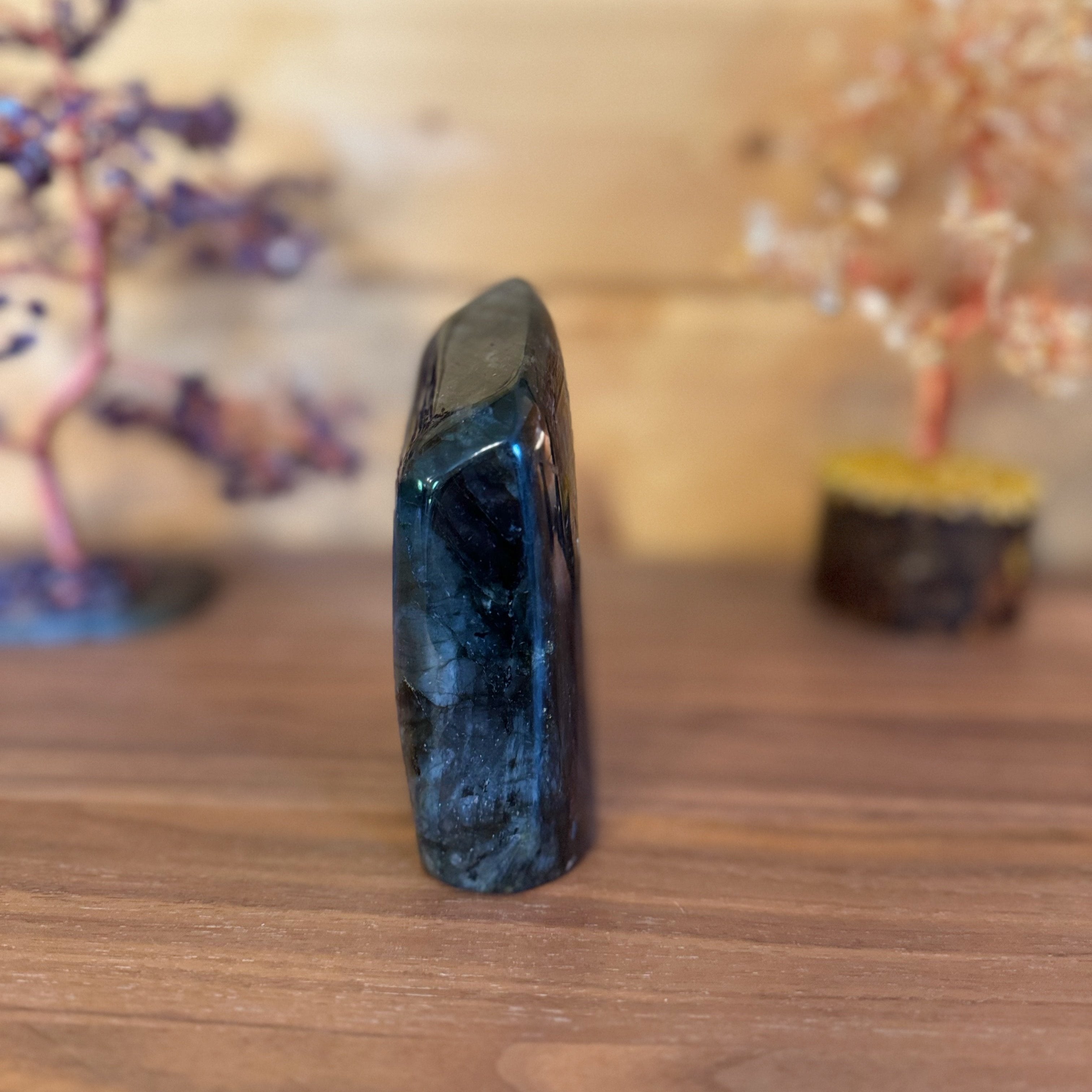 Labradorite bleue complètement polie n°13